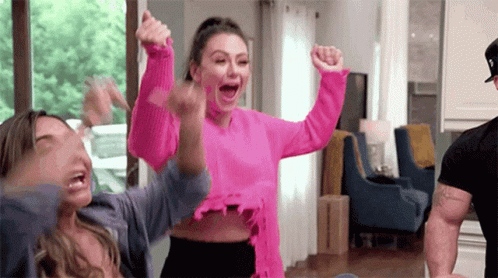 Snooki Funny High Five GIF