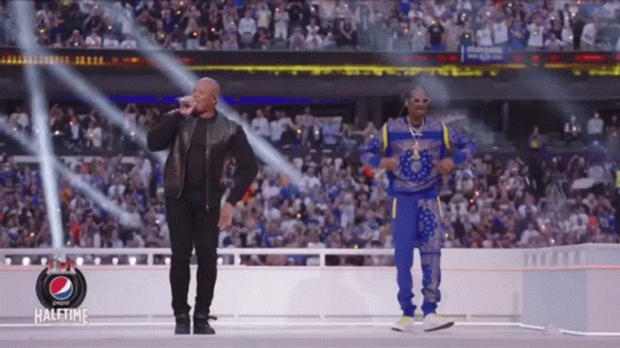 Snoop Dogg And Dr. Dre Dance GIF