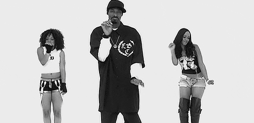 Snoop Dogg Who Is Dancing With 2 Girls GIF