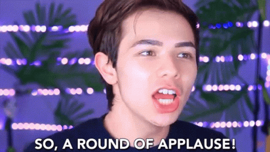 So Round Of Applause Streamer GIF