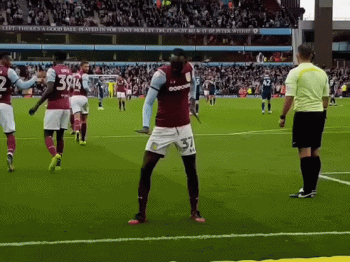 Soccer Player In Maroon Jersey Number 31 GIF