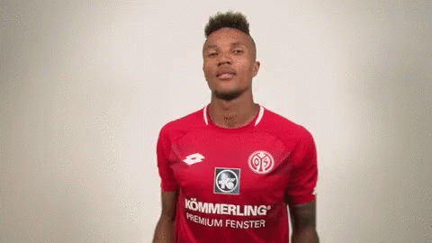 Soccer Player in Red Kommerling Premium Fenster Shirt