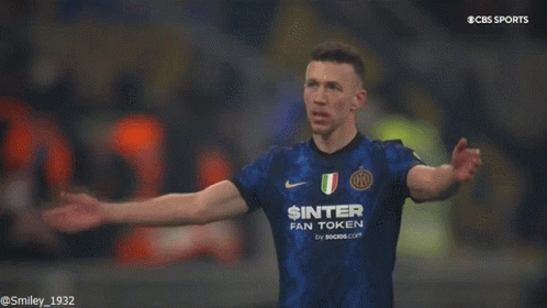 Soccer Player in Sinter Fan Token Shirt