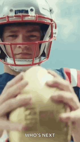 Soccer Player Number 17 Running On Field GIF