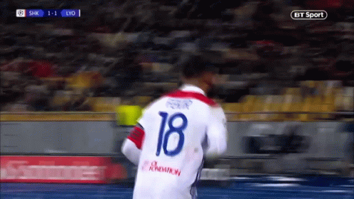 Soccer Player Number 18 GIF