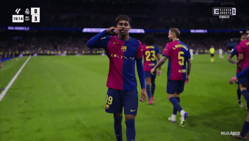Soccer Player Number 19 On Field GIF
