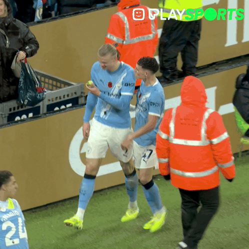Soccer Player Number 21 On Shorts GIF