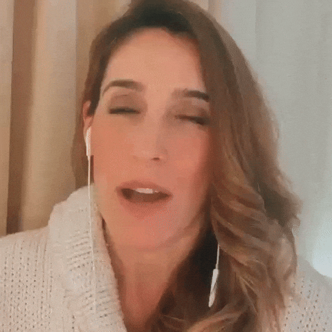 Soledad Pastorutti Flying Kiss Mua GIF
