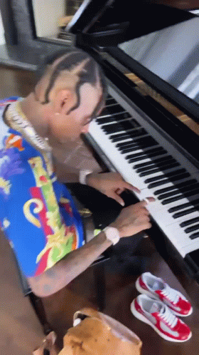 Soulja Boy Playing The Piano GIF