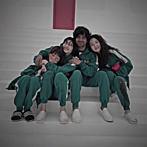 Squid Games Cast GIF