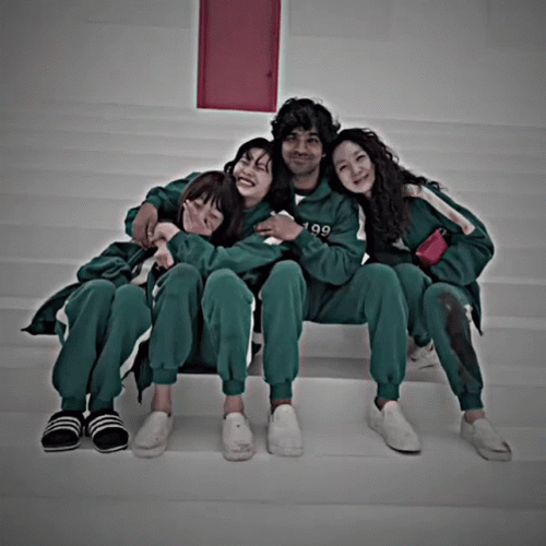 Squid Games Cast GIF