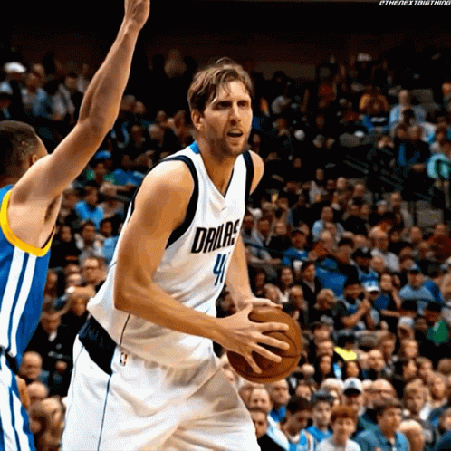 Steph Curry 3 Dirk Nowitzki GIF