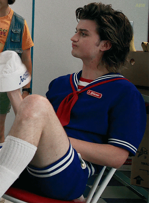 Steve Harrington Bored GIF