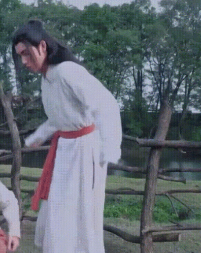 Stomping Chen Feiyu GIF