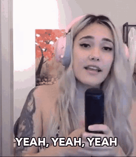 Streamer Girl Yeah GIF