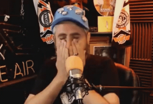 Streamer Guy I Gotta Poop GIF