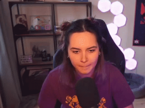 Streamer Mmm Doubting GIF