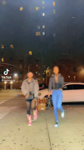Two Woman Dancing With Sturdy Body GIF