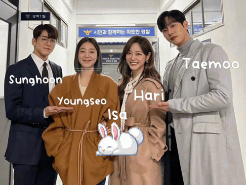 Sunghoon Youngseo Hari and Taemoo Posing for Picture