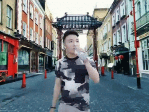 Super Idol Tian Yiming In China Town Background GIF