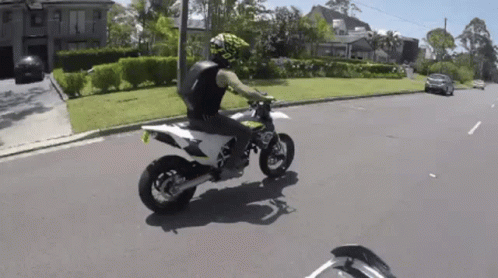 Supermoto Good GIF