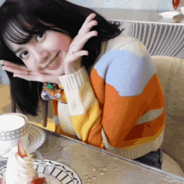 Sushichaeng Lisa Gif GIF