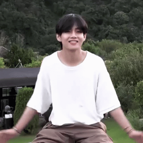 Taehyung Don't Know GIF