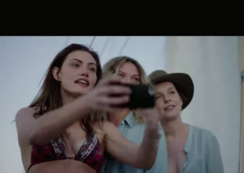 Taking Pictures Phoebe Tonkin GIF