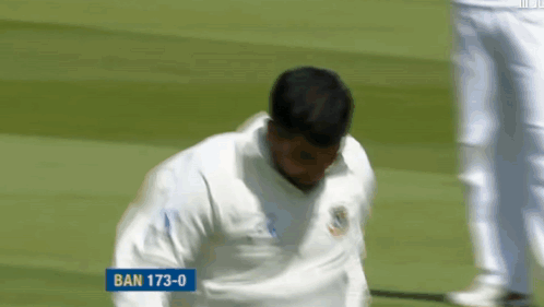 Tamim Iqbal Running After Scoring GIF