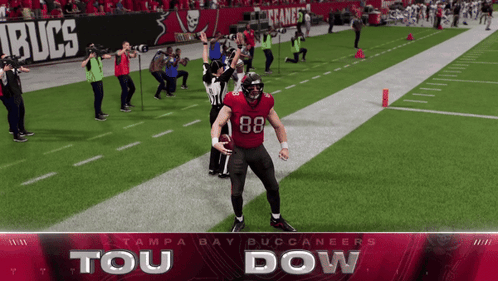Tampa Bay Buccaneers Player Tou Dow On Field GIF