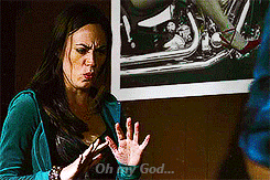 Tara Knowles Shocked Reaction Sons Of Anarchy GIF