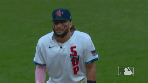 Tatis Jr Head Hold GIF
