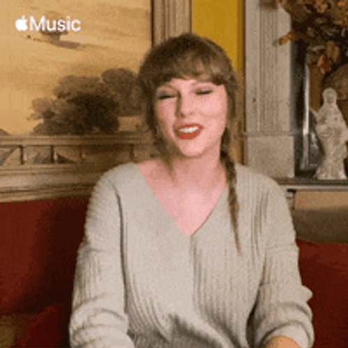 taylor swift excited face