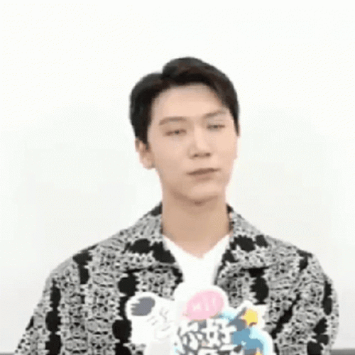 Ten Is Doing Head Shake GIF