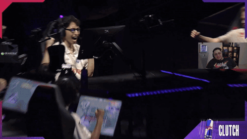 The Word Clutch Is On The Purple Background GIF