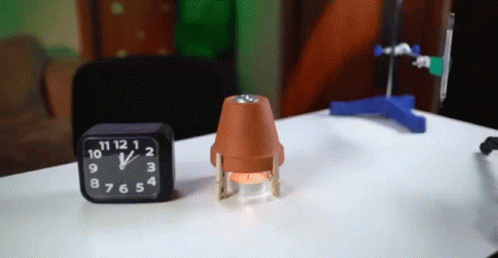 Fast Rotation Desk Ticking Clock GIF