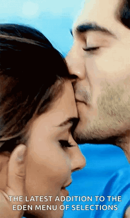Tiernos Amor Besos 268 X 450 Gif GIF