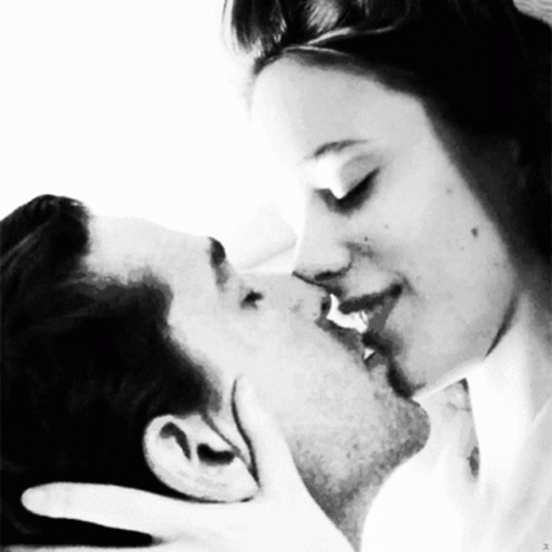 Tiernos Amor Besos 498 X 498 Gif GIF