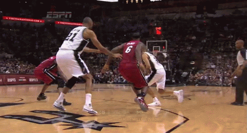 Tim Duncan Layup Dunk Nba GIF