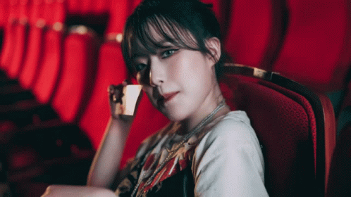 Tomboy Gidle Yuqi K-pop GIF