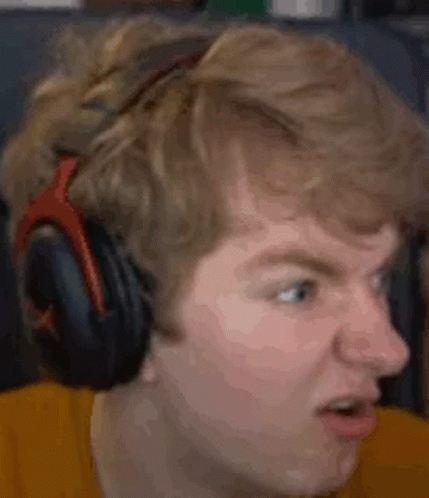Tommyinnit Internet Personality Wacky Face GIF