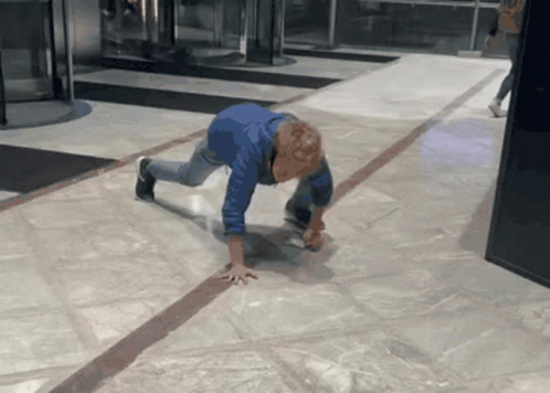 Tommyinnit Twitch Streamer Crawling On Floor GIF