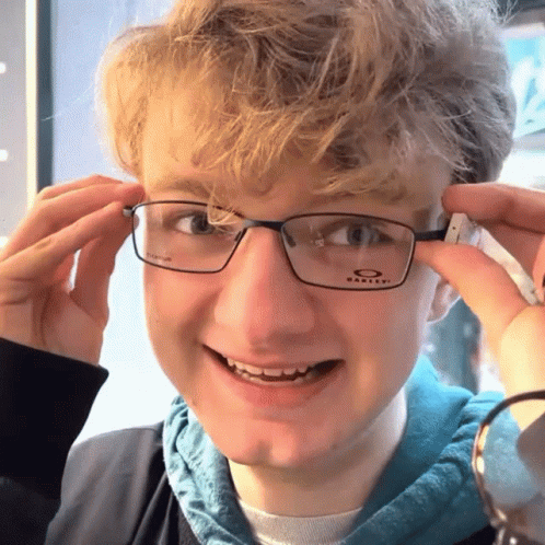 Tommyinnit You Tuber Wearing Eye Glasses GIF