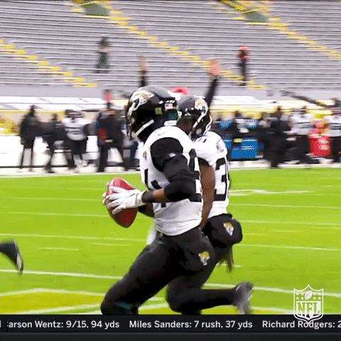 Touchdown Griddy Dance Richard Rodgers GIF