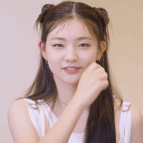 Triples Yeonji Shhhh GIF