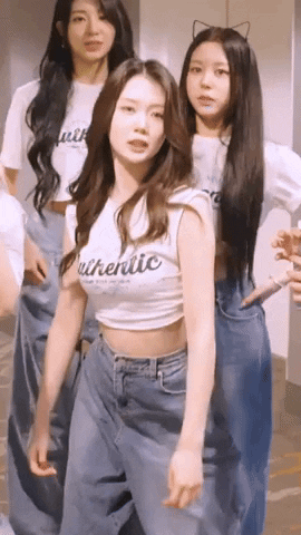 Triples Yubin L Sign GIF