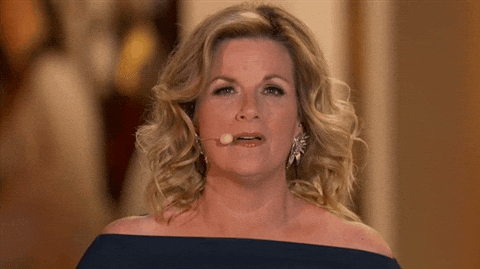Trisha Yearwood American Singer Looks Up GIF
