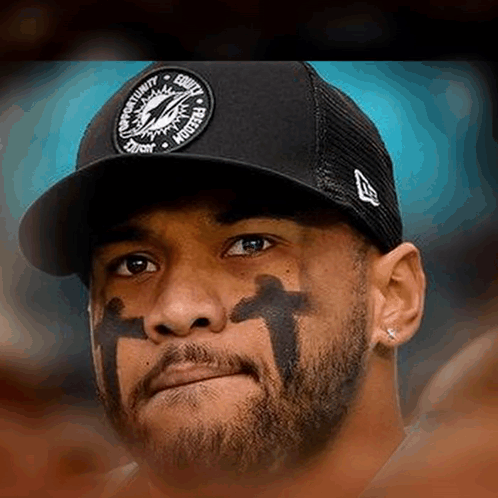 Tua Eye Wink Loop GIF