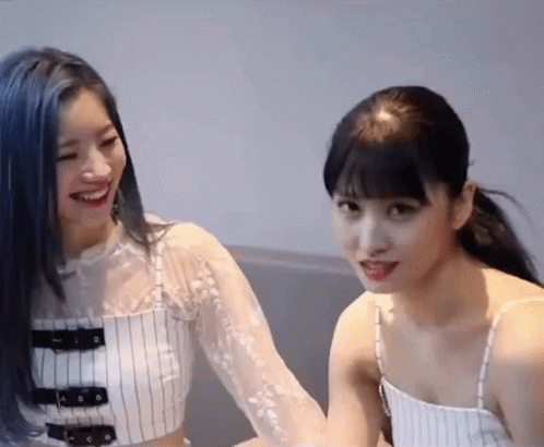 Twice Hirai Momo What Face GIF