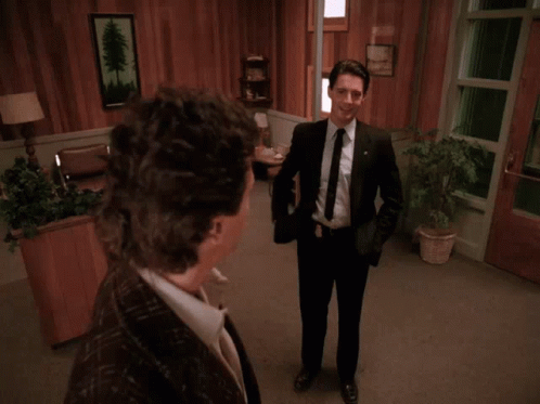 Twin Peaks Kyle Maclachlan Michael Ontkean GIF